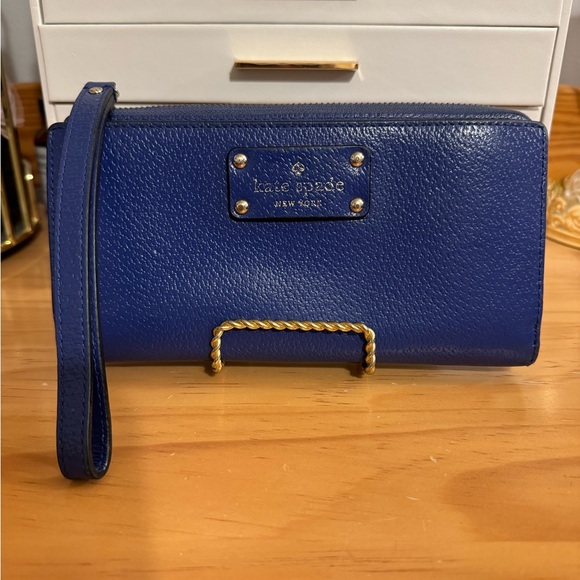 Kate Spade Royal Blue Wristlet - Picture 1 of 8